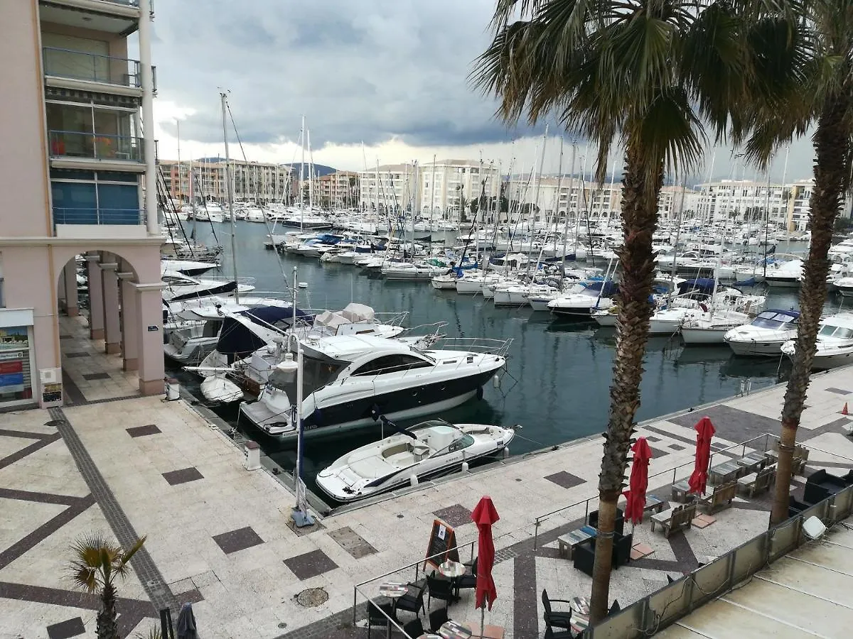 Port Frejus Apartment